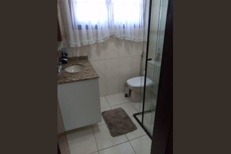 Casa à venda com 152m², 3 quartos e 2 vagas