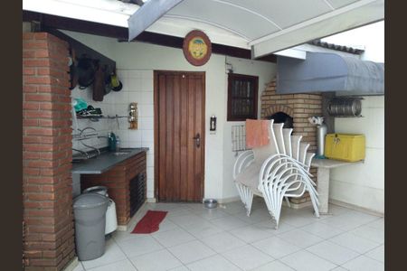 Casa à venda com 152m², 3 quartos e 2 vagas