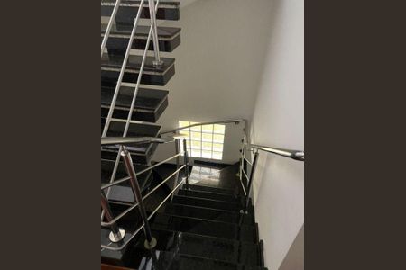 Casa à venda com 228m², 3 quartos e 2 vagas