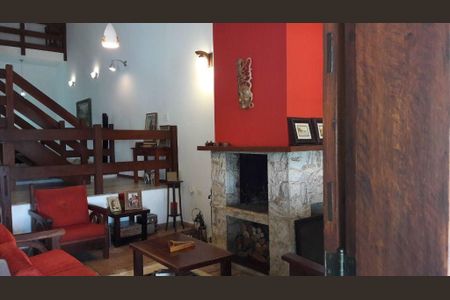 Casa à venda com 3 quartos, 528m² em Vila Rosalia, Guarulhos