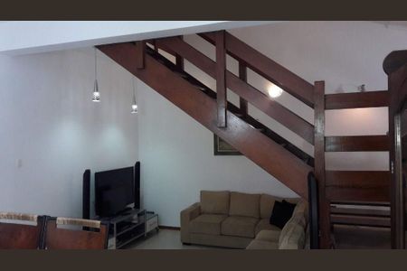 Casa à venda com 3 quartos, 528m² em Vila Rosalia, Guarulhos