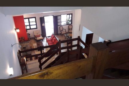 Casa à venda com 3 quartos, 528m² em Vila Rosalia, Guarulhos