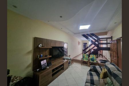 Casa à venda com 3 quartos, 125m² em Jardim Bom Clima, Guarulhos