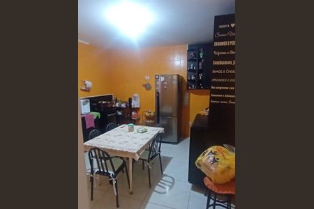 Casa à venda com 192m², 6 quartos e 4 vagas