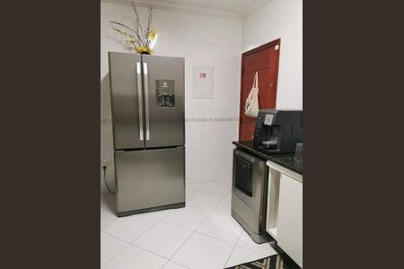Casa à venda com 220m², 4 quartos e 3 vagas