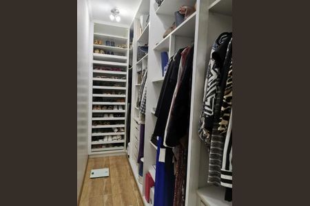 Casa à venda com 4 quartos, 220m² em Vila Galvão, Guarulhos
