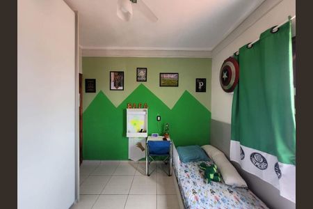 Casa à venda com 165m², 3 quartos e 4 vagas