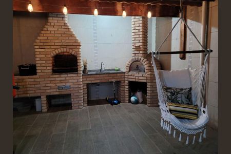 Casa à venda com 165m², 3 quartos e 4 vagas