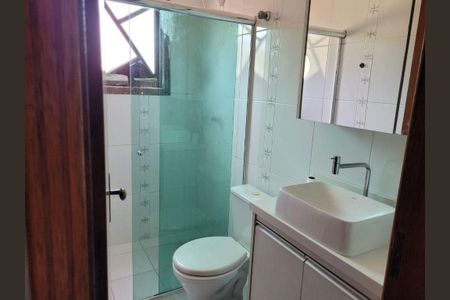 Casa à venda com 165m², 3 quartos e 4 vagas