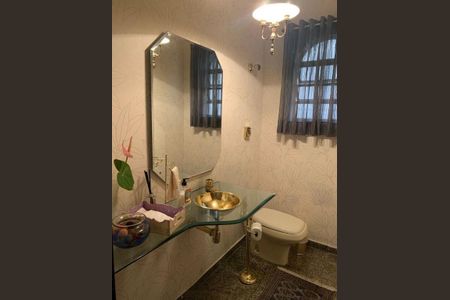 Casa à venda com 300m², 3 quartos e 6 vagas