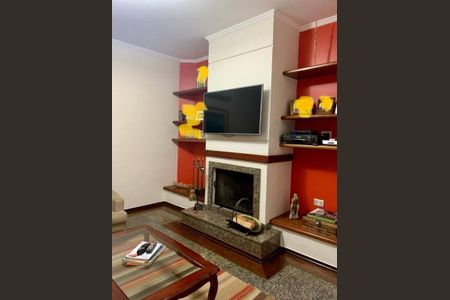 Casa à venda com 300m², 3 quartos e 6 vagas