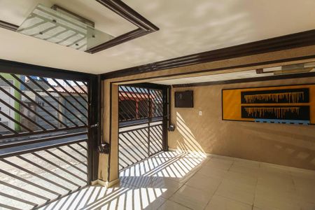 Casa à venda com 225m², 4 quartos e 2 vagas