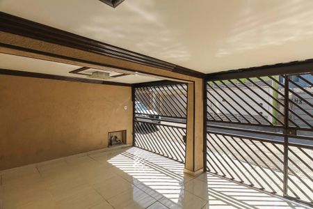 Casa à venda com 225m², 4 quartos e 2 vagas
