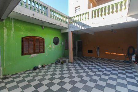 Casa à venda com 250m², 3 quartos e 4 vagasQuintal