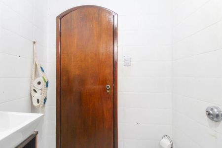 Casa à venda com 250m², 3 quartos e 4 vagasBanheiro