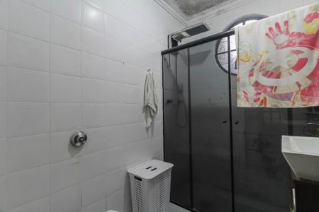 Casa à venda com 250m², 3 quartos e 4 vagasBanheiro