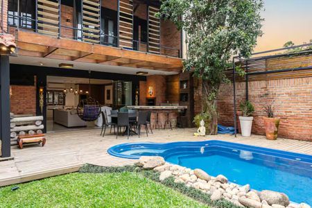 Casa de condomínio para alugar com 339m², 5 quartos e 4 vagas