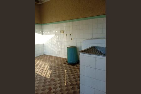 Casa à venda com 130m², 3 quartos e 2 vagas