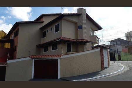 Casa à venda com 3 quartos, 164m² em Jardim Vila Galvao, Guarulhos