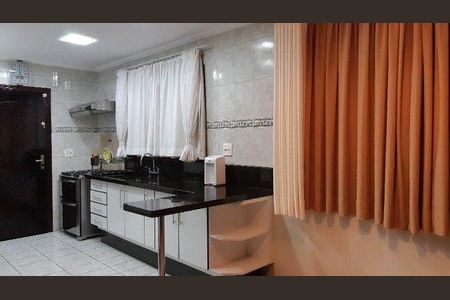 Casa à venda com 3 quartos, 164m² em Jardim Vila Galvao, Guarulhos