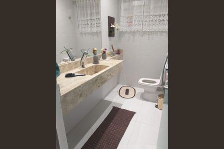 Casa à venda com 315m², 3 quartos e 3 vagas