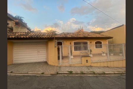 Casa à venda com 282m², 3 quartos e 8 vagas