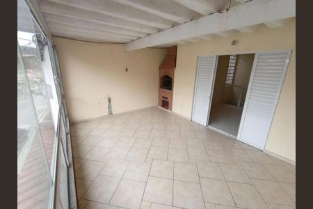 Casa à venda com 213m², 2 quartos e 2 vagas