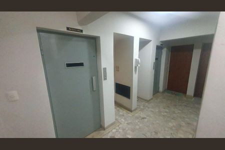 Apartamento à venda com 107m², 4 quartos e 1 vaga