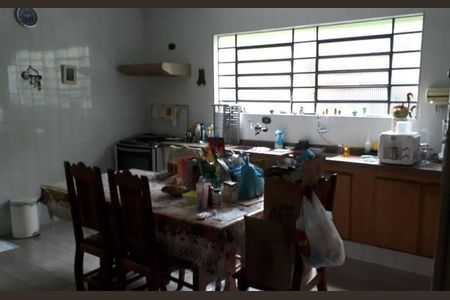 Casa à venda com 3 quartos, 161m² em Vila Augusta, Guarulhos