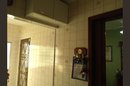 Casa à venda com 120m², 3 quartos e 4 vagas