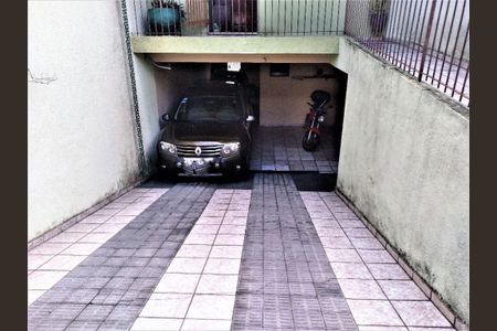 Casa à venda com 120m², 3 quartos e 4 vagas