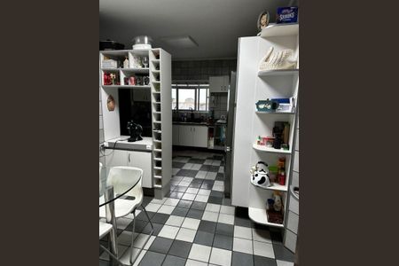 Casa à venda com 343m², 3 quartos e 3 vagas