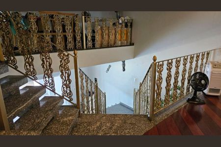 Casa à venda com 343m², 3 quartos e 3 vagas