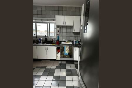 Casa à venda com 343m², 3 quartos e 3 vagas
