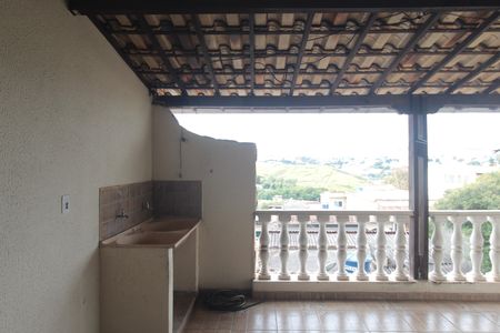 Casa para alugar com 50m², 1 quarto e 1 vagaÁrea de Serviço