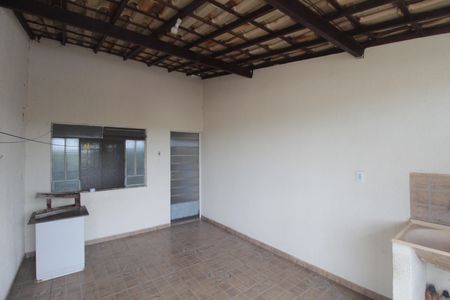 Casa para alugar com 50m², 1 quarto e 1 vagaÁrea de Serviço