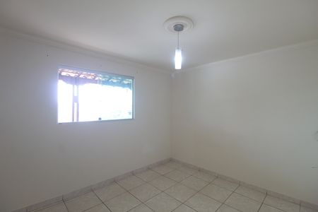 Casa para alugar com 50m², 1 quarto e 1 vagaQuarto