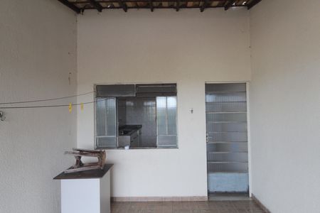 Casa para alugar com 50m², 1 quarto e 1 vagaÁrea de Serviço