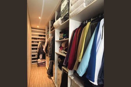 Casa à venda com 3 quartos, 300m² em Jardim Santa Mena, Guarulhos