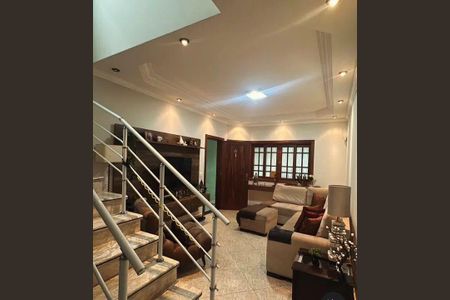 Casa à venda com 3 quartos, 300m² em Jardim Santa Mena, Guarulhos