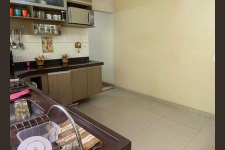 Casa à venda com 125m², 3 quartos e 2 vagas