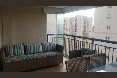 Apartamento à venda com 122m², 3 quartos e 2 vagas