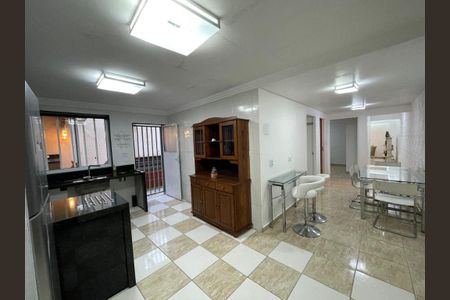 Casa à venda com 3 quartos, 600m² em Jardim Pinhal, Guarulhos