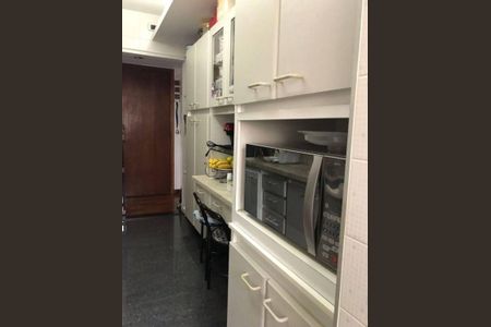 Apartamento à venda com 85m², 3 quartos e 1 vaga