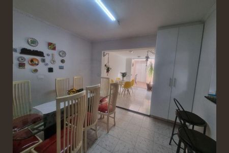 Casa à venda com 3 quartos, 220m² em Jardim Santa Mena, Guarulhos