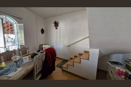 Casa à venda com 3 quartos, 119m² em Vila Moreira, Guarulhos
