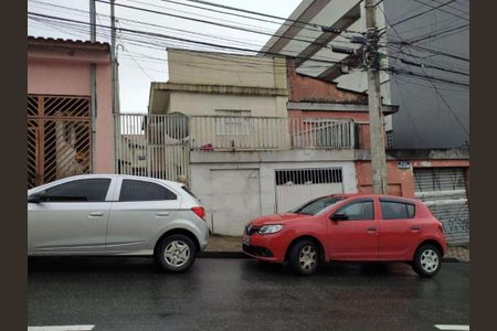 Casa à venda com 200m², 2 quartos e 1 vaga