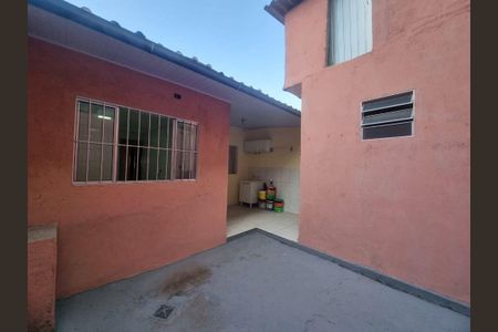 Casa à venda com 116m², 3 quartos e 2 vagas
