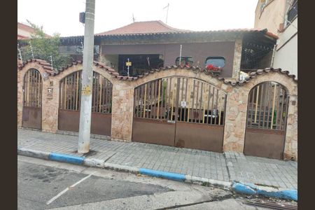 Casa à venda com 200m², 3 quartos e 7 vagas