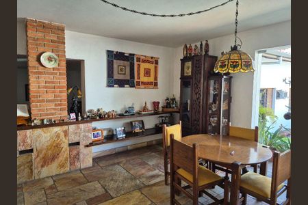 Casa à venda com 3 quartos, 1301m² em Jardim Maia, Guarulhos